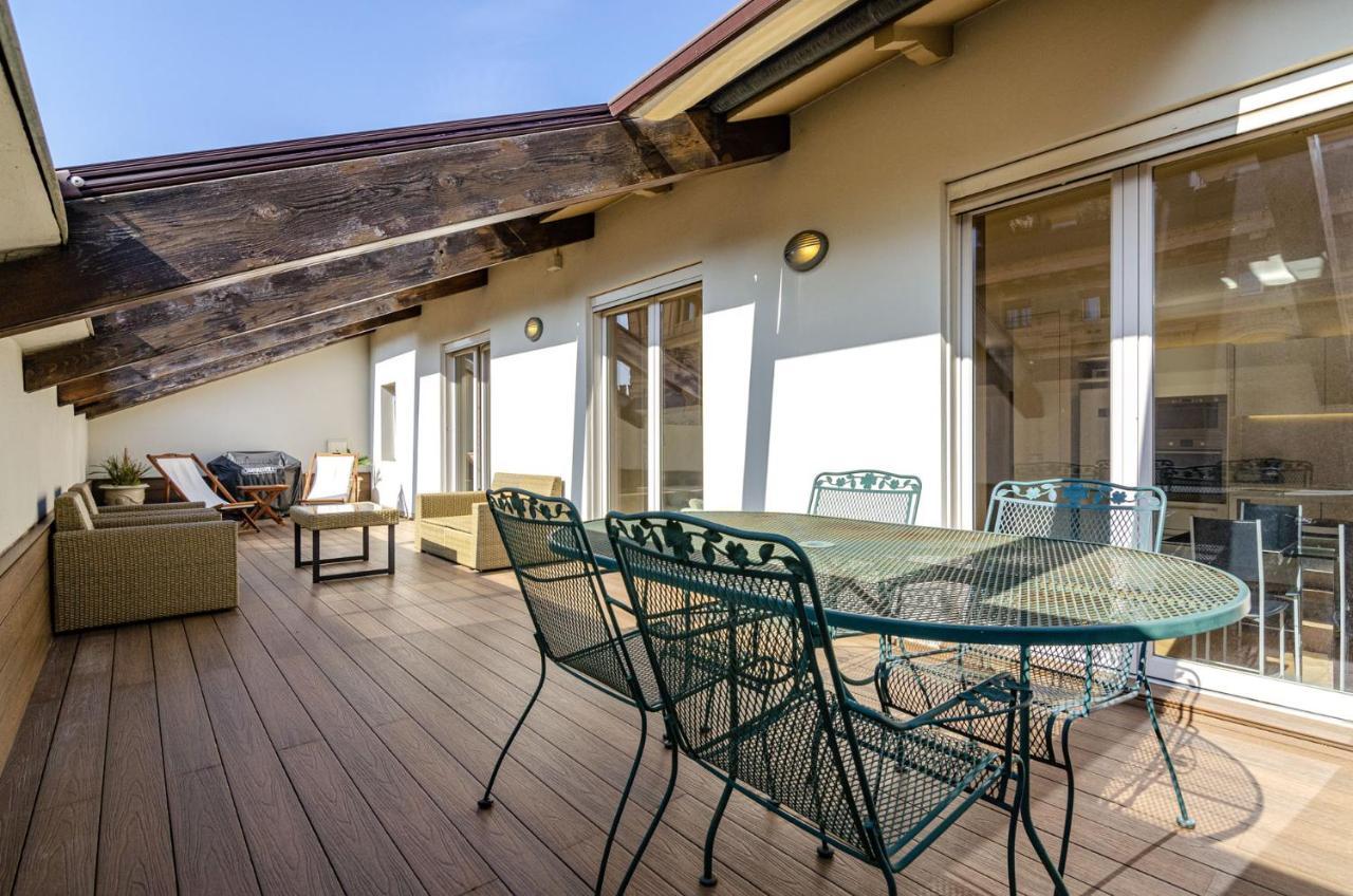 Rizzoli Terrace Apartment Bolonia Exterior foto